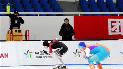 高亭宇获男子短距离全能500米第一次比赛冠军 田芮宁获女子组冠军