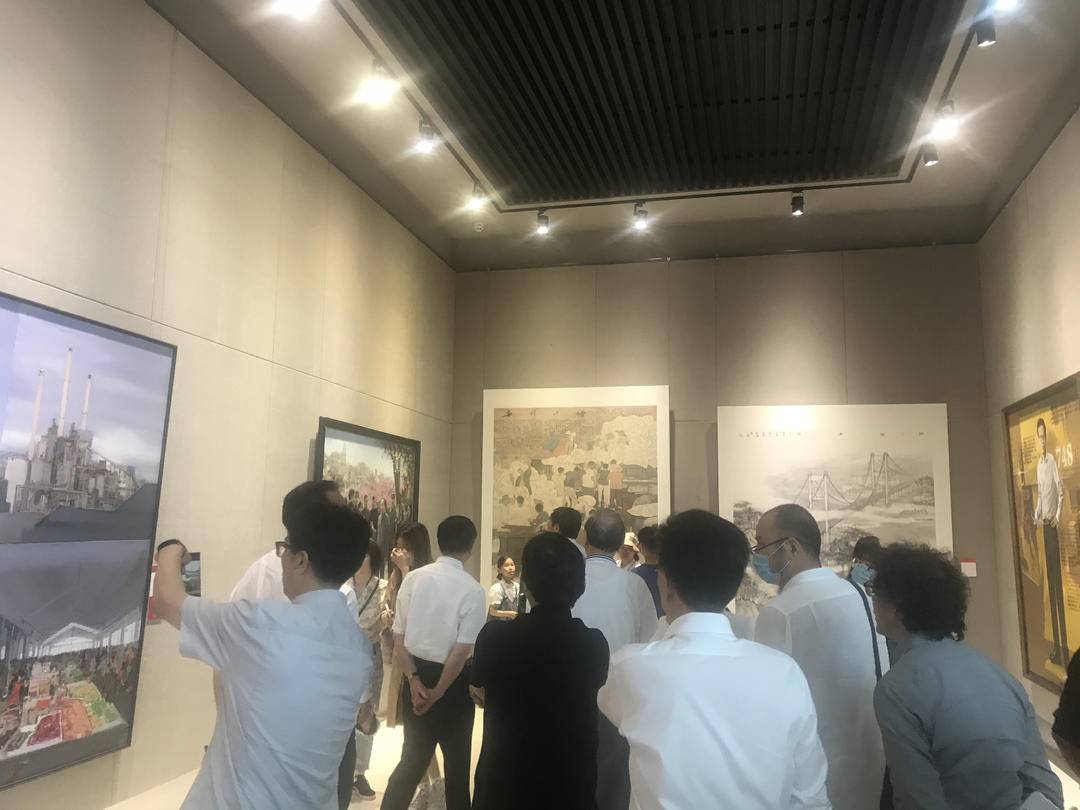 “百年江苏”大型美术精品创作工程作品展开幕