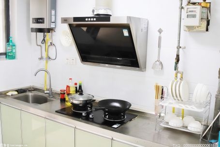 菜板的细菌浓度或比厕所还高！厨房至少需要三块菜板