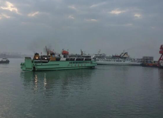 深圳港加快绿色低碳转型升级 打造国内首个海上国际LNG加注中心
