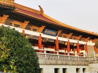 《红楼梦》中的“铁槛寺”原型就是香林寺