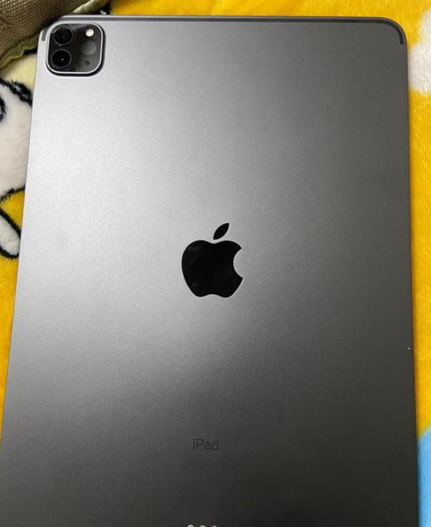 曝苹果正开发可运行Mac应用15寸iPad:拟进军智能大屏扬声器市场