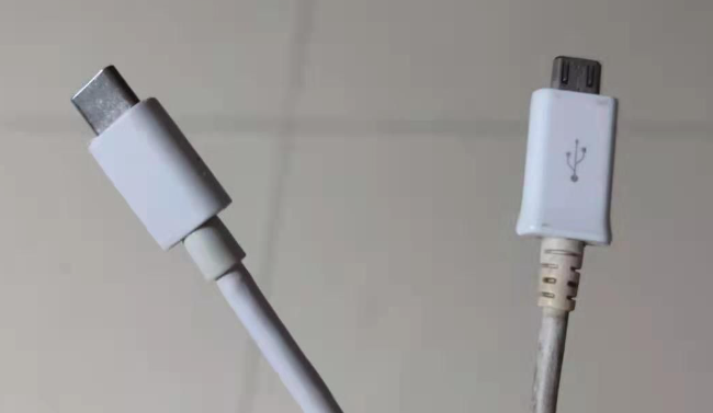 充电接口标准有望出台 实现全面统一仍有难度