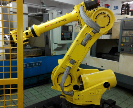 河南借专利股权发展新兴产业 教育机器人等行业成市场新风口