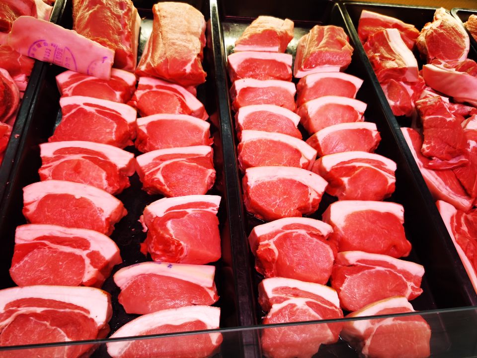 经历过一段稳定期后 近期肉价为何再次上浮？