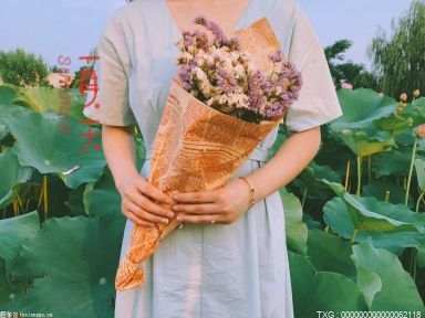 如茶如酒如兰花是什么香水 香花女人30岁用香技巧介绍 