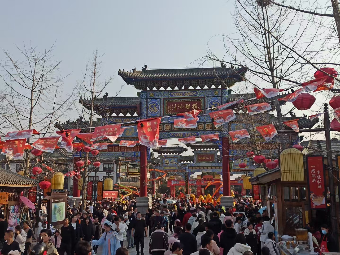 暑期旅游市场“量涨价跌”：供需调整下的价格理性回归 环球观察